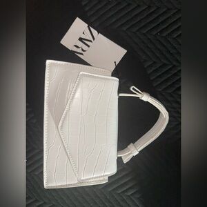 Zara Elegant White Croc-Texture Bag with handle and chain